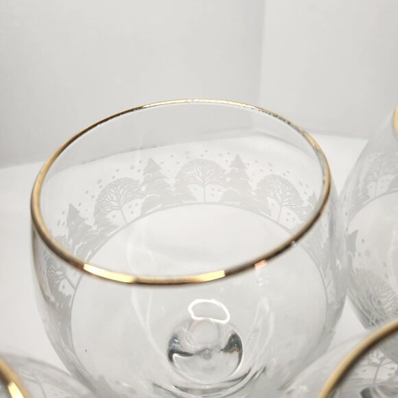 Set Of 6 Vintage Arby's Etched Glass Wine Goblets with Gold Rim & Winter Tree - Picture 2 of 6